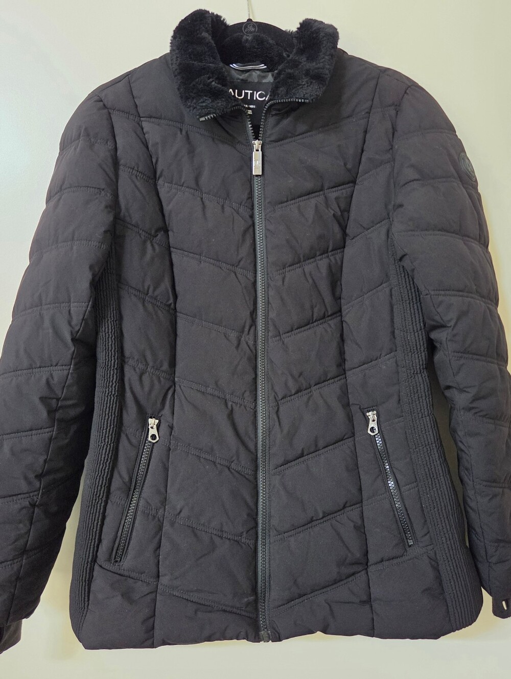 Nautica Black Quilted Puffer Jacket Faux Fur Collar Size Woman's Large